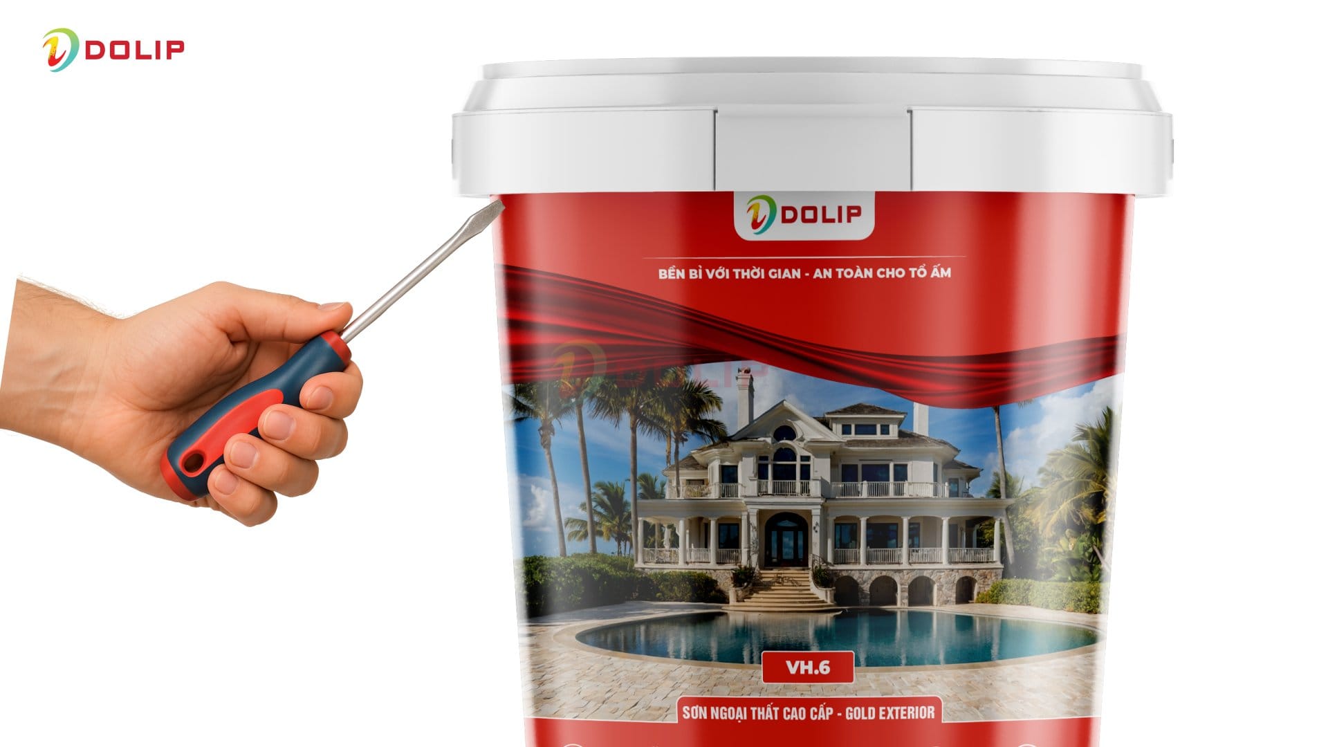 Hướng dẫn cách mở thùng sơn dolip đơn giản nhanh chóng 4 Sử dụng tua vít mở nắp thùng sơn Dolip